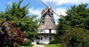 windmill-1899807_1920